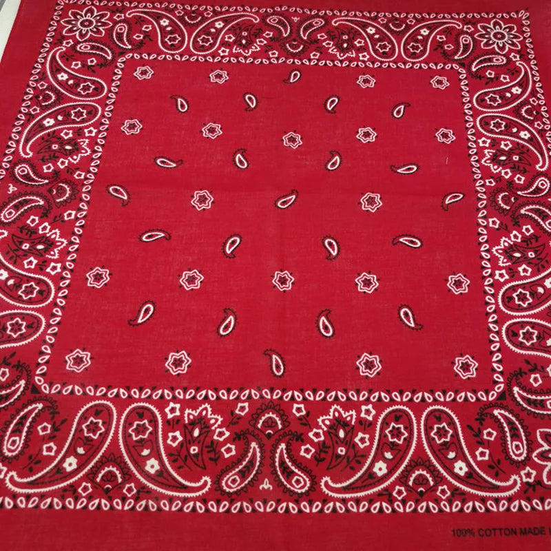 Paisley bandana, svart/röd batik