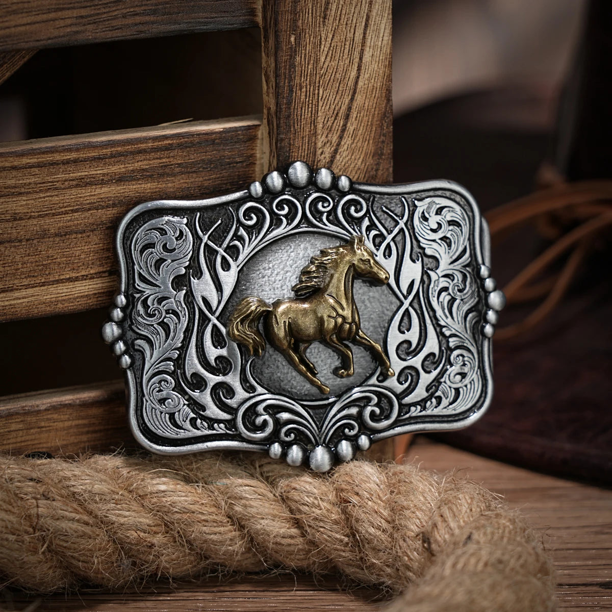 Bältesspänne med döskalle, silver