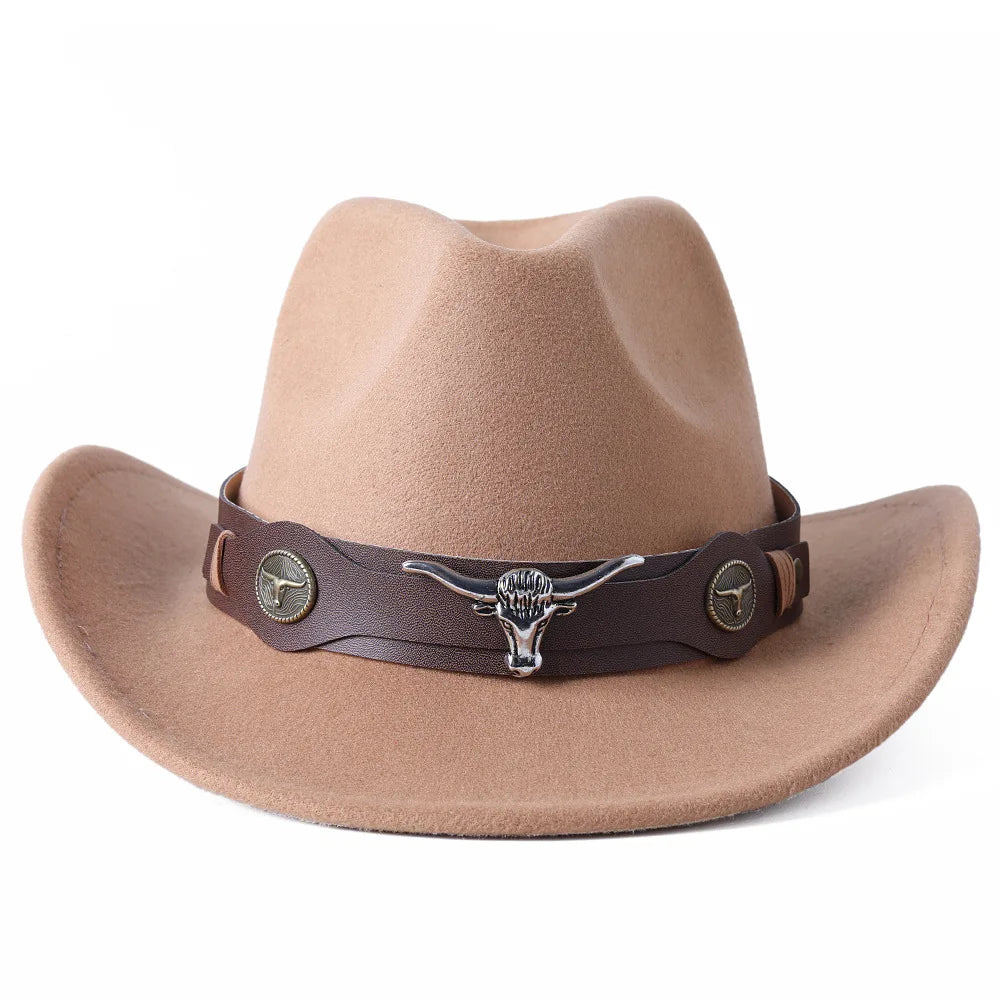 Cowboyhatt i filt med tjurhuvud, enfärgad