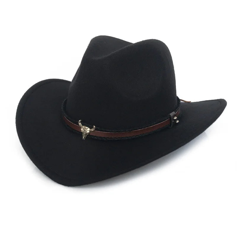 Cowboyhatt i filt med tjurhuvud, enfärgad