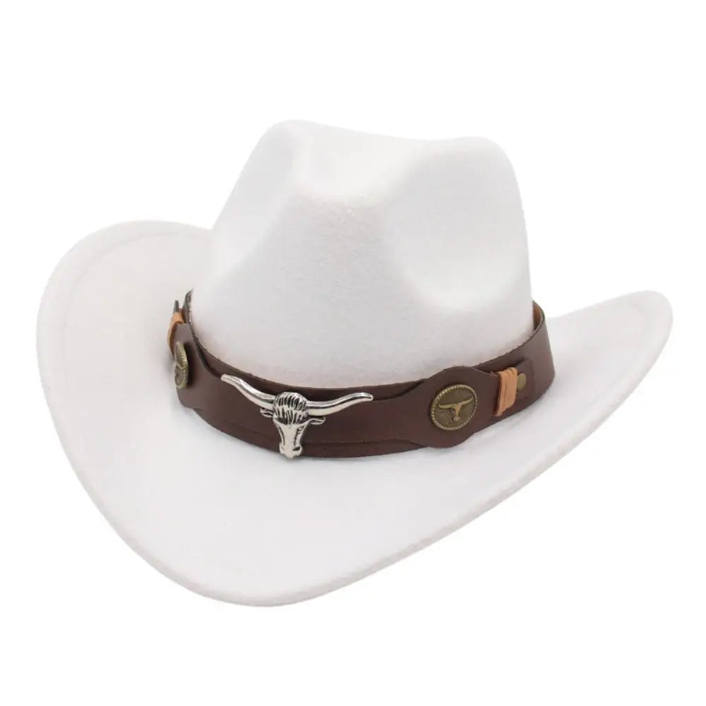 Cowboyhatt i filt med tjurhuvud och hattband