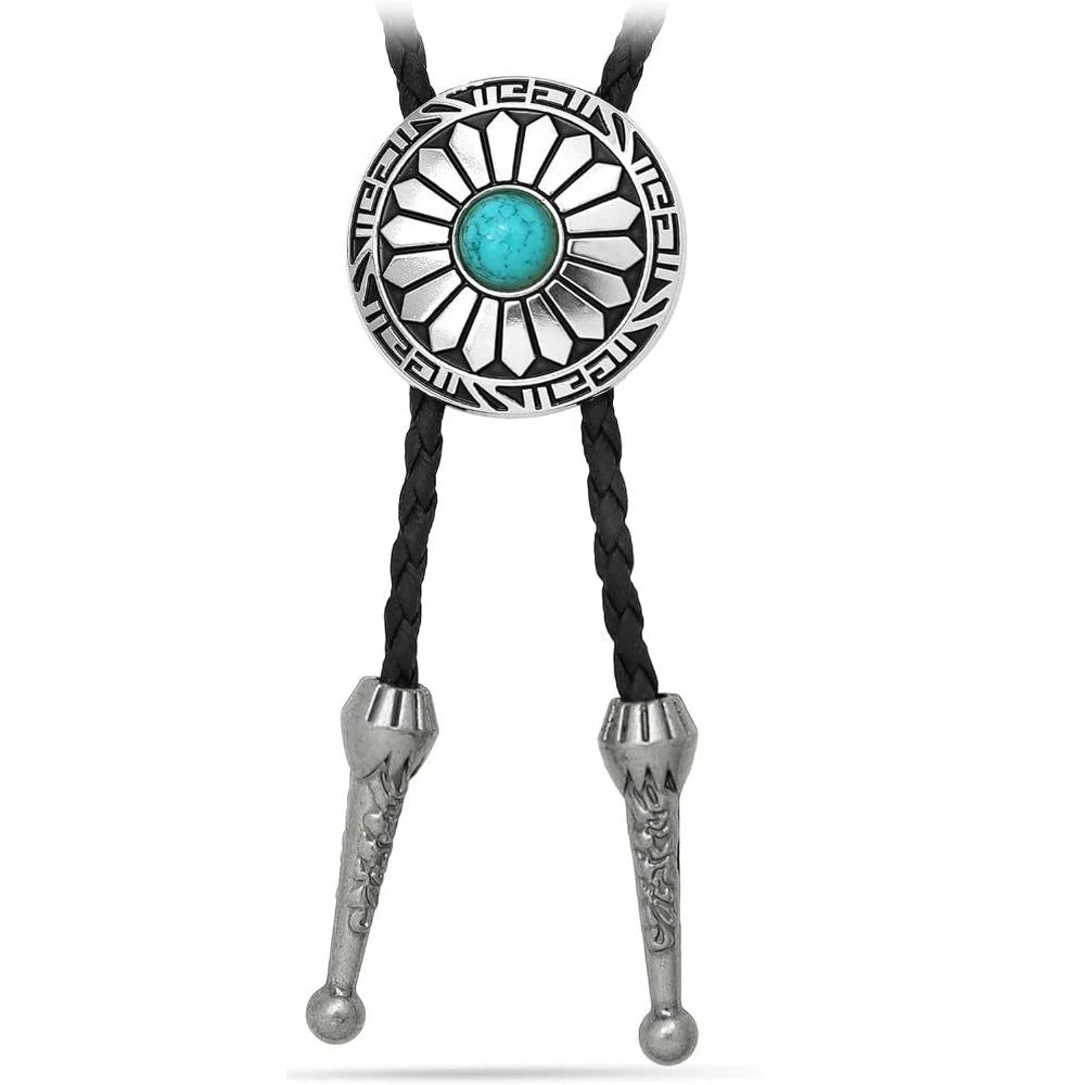 Bolo tie med tjurhuvud i läderrep