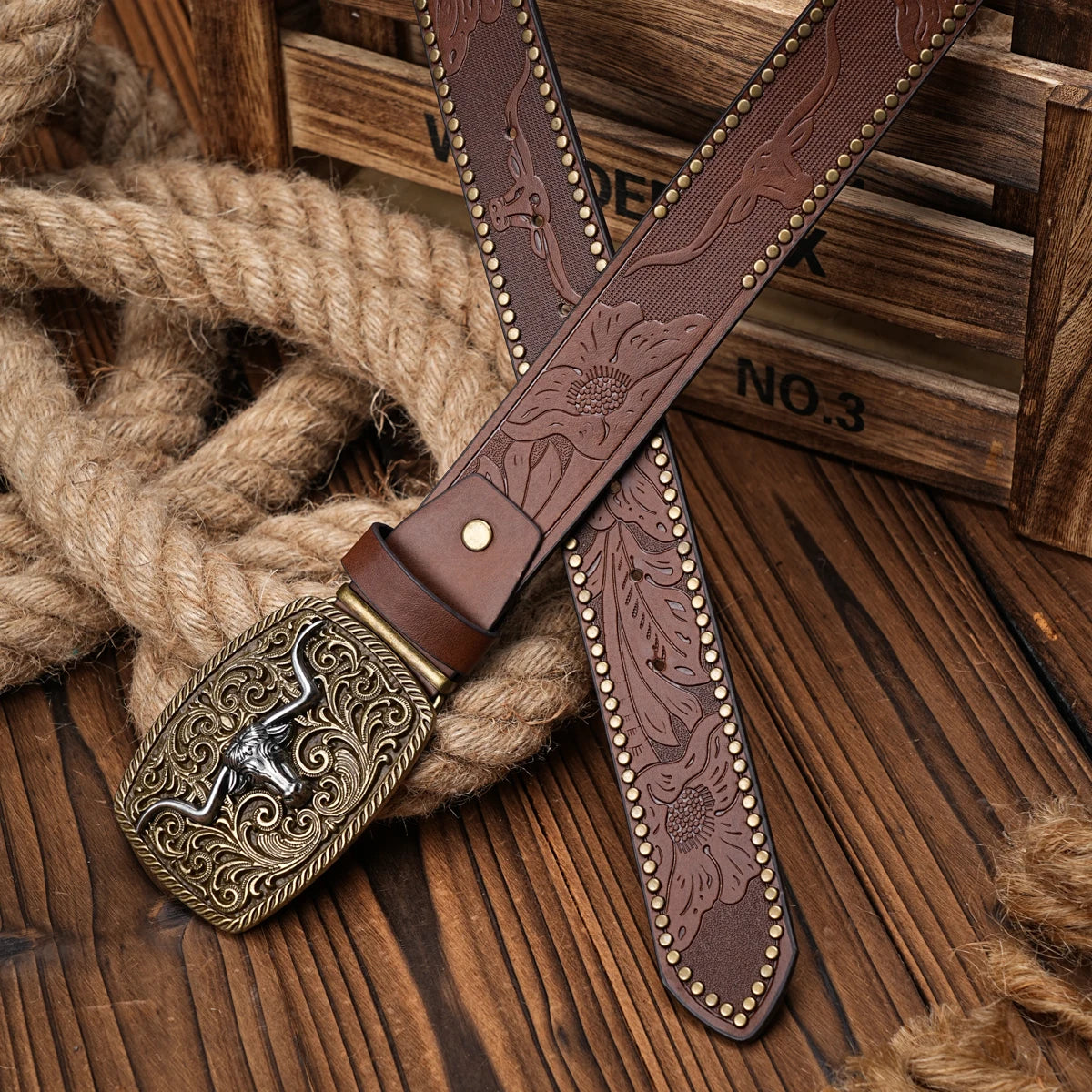 Blommigt cowboybälte i PU-läder, graverat spänne
