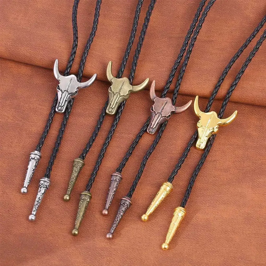Bolo tie med tjurhuvud, guld (justerbar)