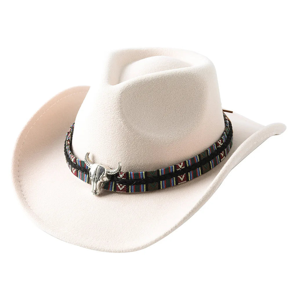 Cowboyhatt i filt med tjurhuvud, enfärgad