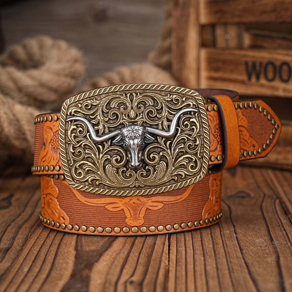 Blommigt cowboybälte i PU-läder, graverat spänne