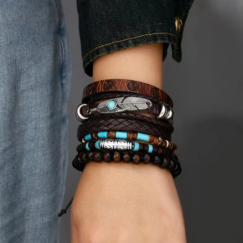 Armband med fjäder