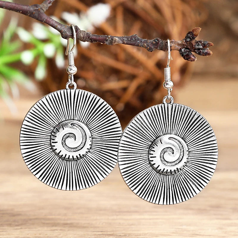 Blommiga örhängen i silver, boho