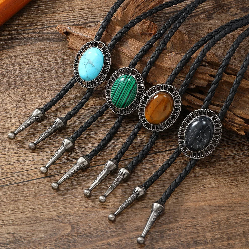 Bolo tie med tjurhuvud, guldfärgad